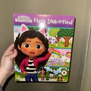 DreamWorks Gabby's Dollhouse: First Look and Find book